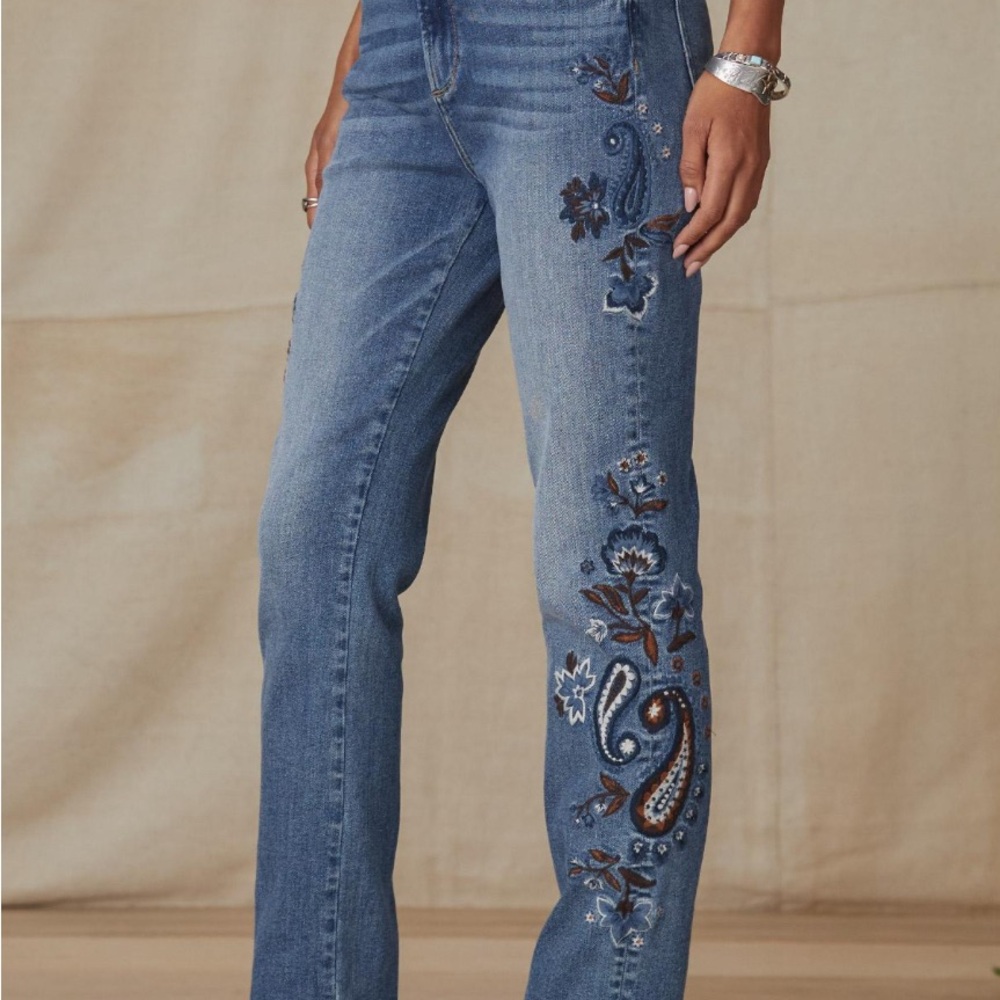 Driftwood embroidered “Stella Paisley Dream Jeans”. New with tags.